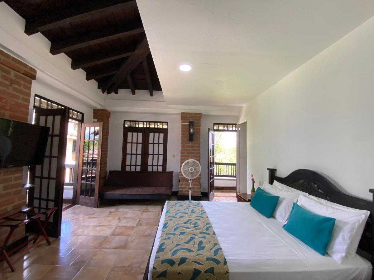 La Esperanza Hotel